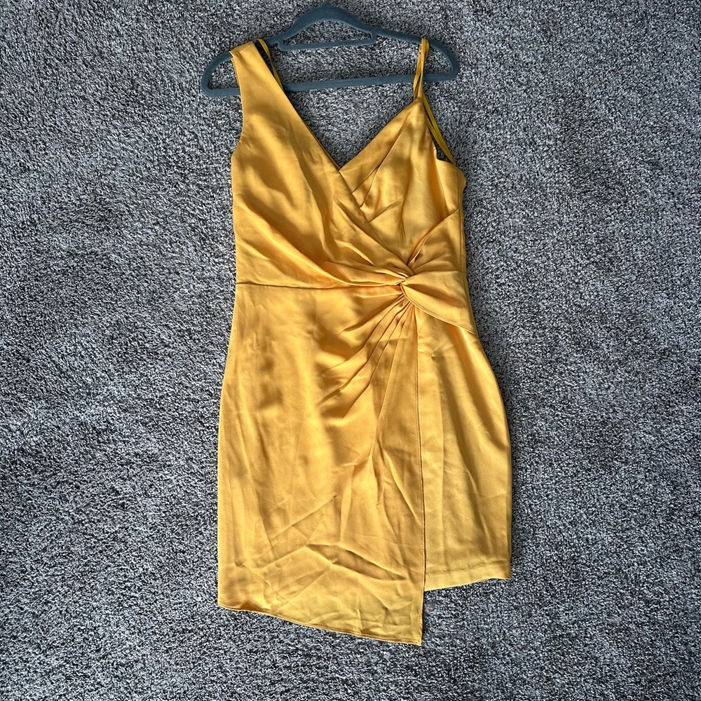 Elegant Yellow Dress